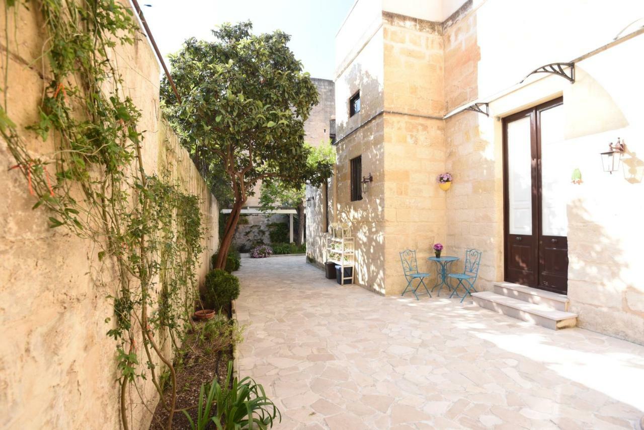 Bed and Breakfast Il Giardino Di Benedetta Lecce Esterno foto
