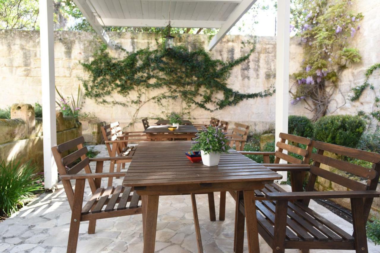 Bed and Breakfast Il Giardino Di Benedetta Lecce Esterno foto
